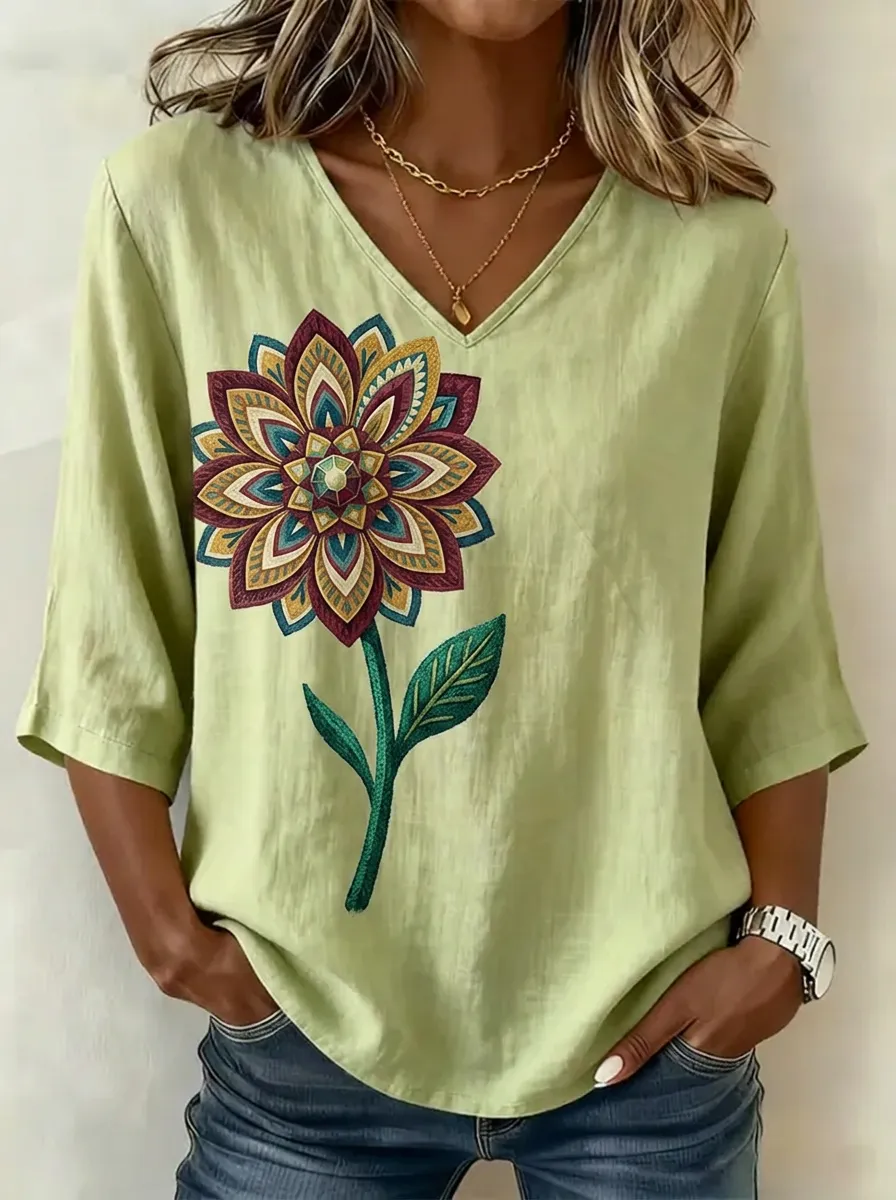Women's Nashville Floral Mandala Printed V-Neck Top