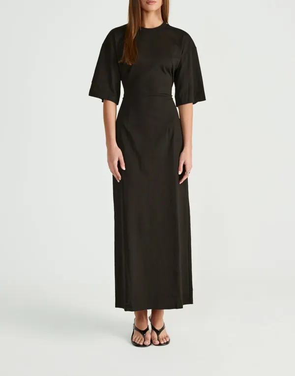 Simple And Versatile Short-Sleeved Dress