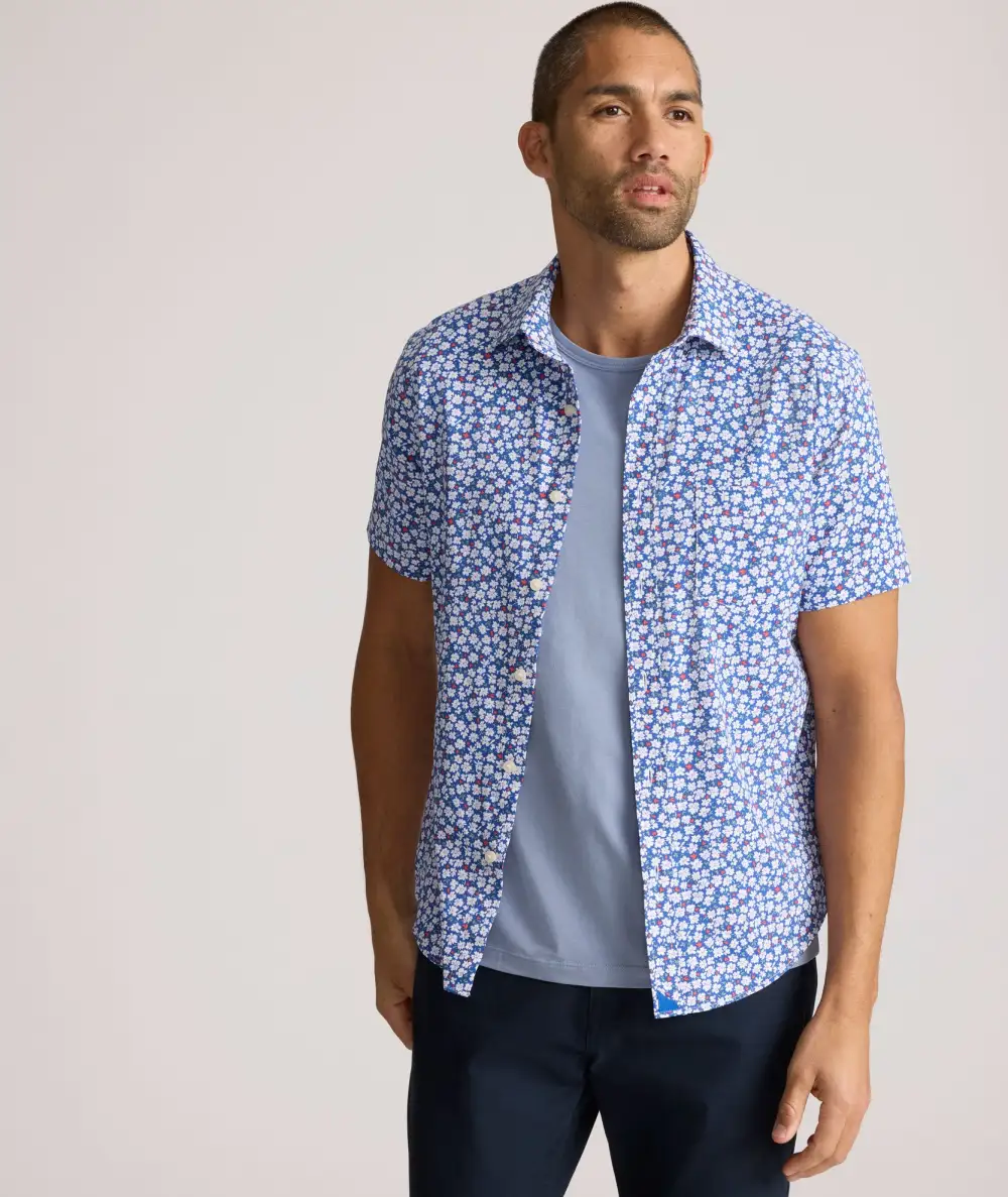 Performance Short-Sleeve Shirt with Pocket