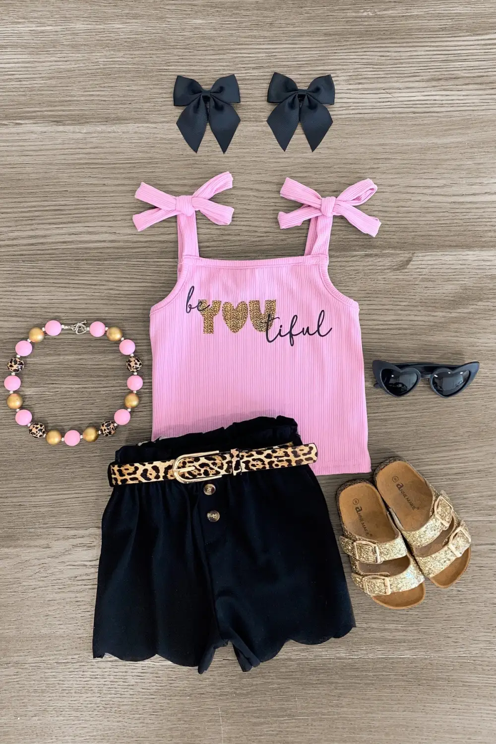 „be-you-tiful“ shorts-set mit sellenkante