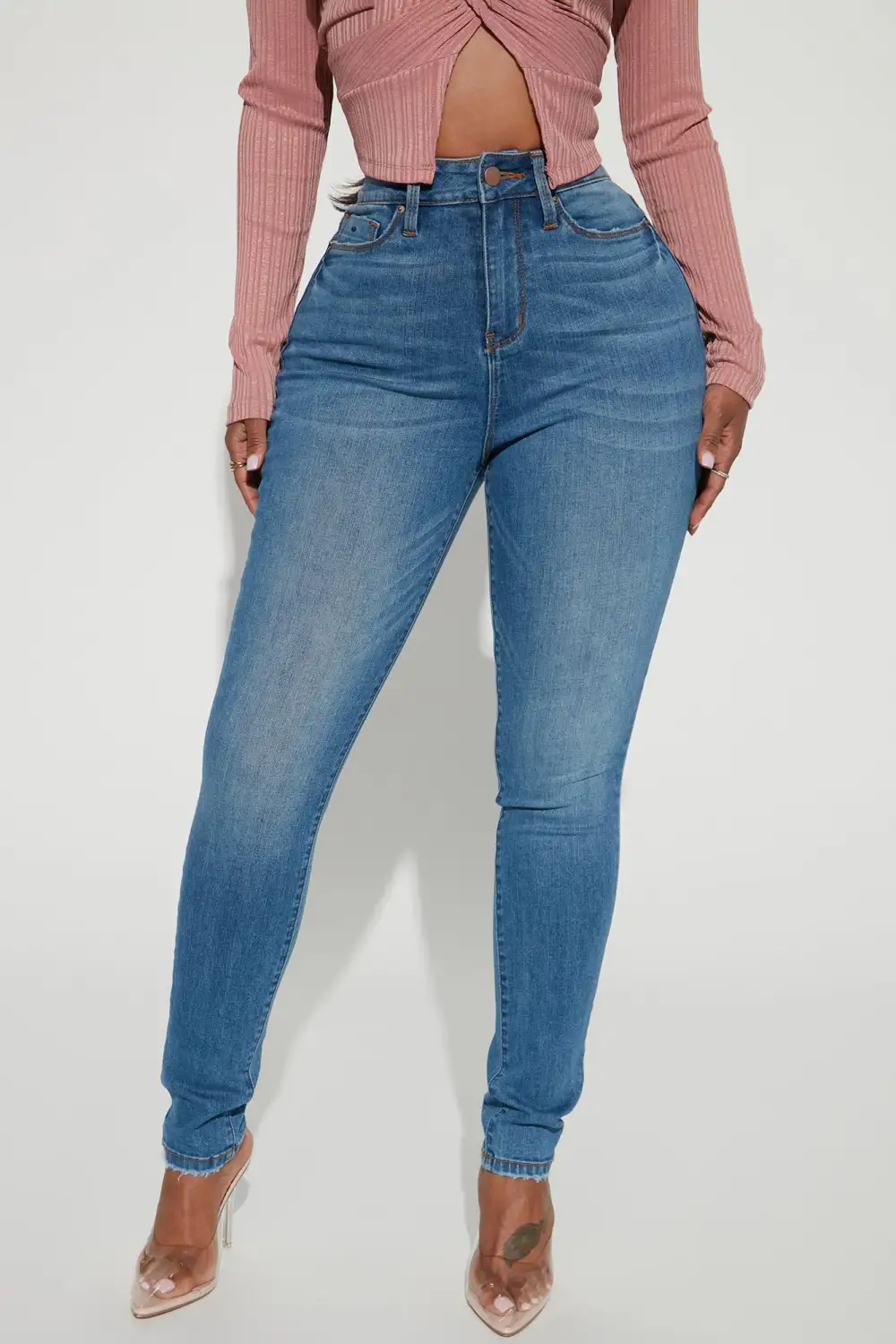 On The List Deluxe Stretch Skinny Jean - Medium Wash