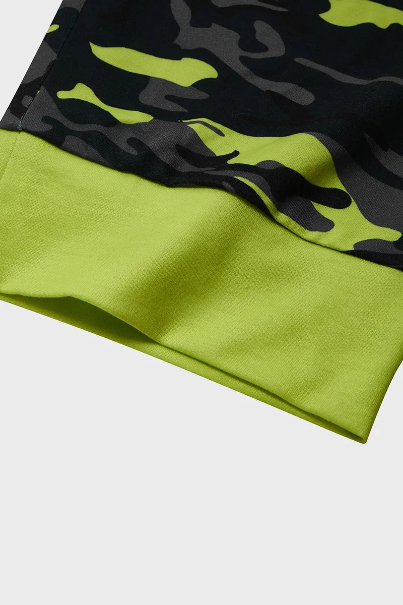 Camo Print Drawstring Capris Pants