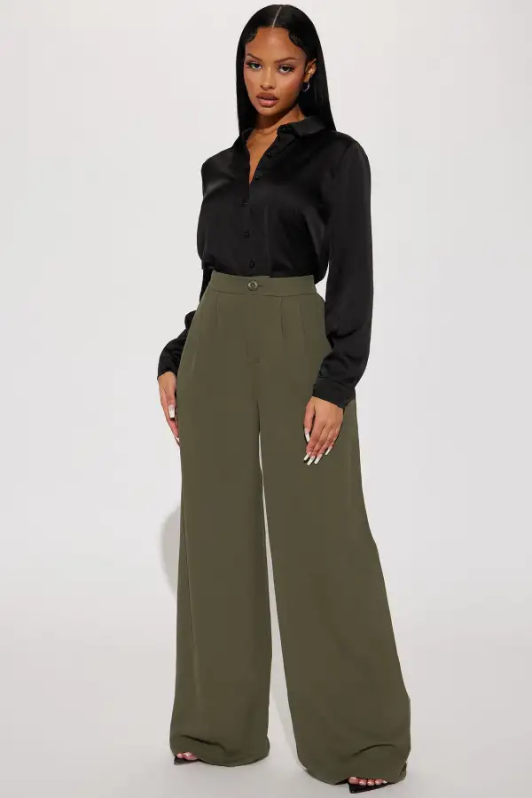 On Time Satin Shirt - Black