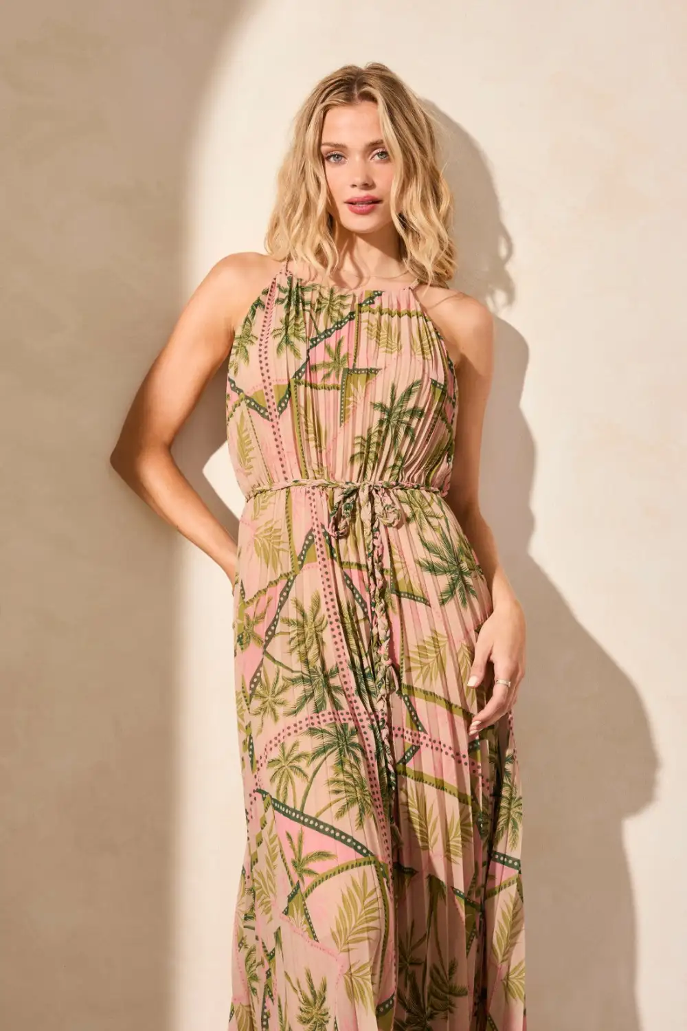 Plissé Chiffon Halter Neck Sleeveless Maxi Dress-Aloeleaf