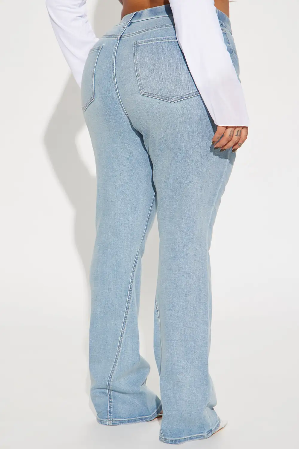 She Stands Out Tummy Control Bootcut Jeans - Medium Wash