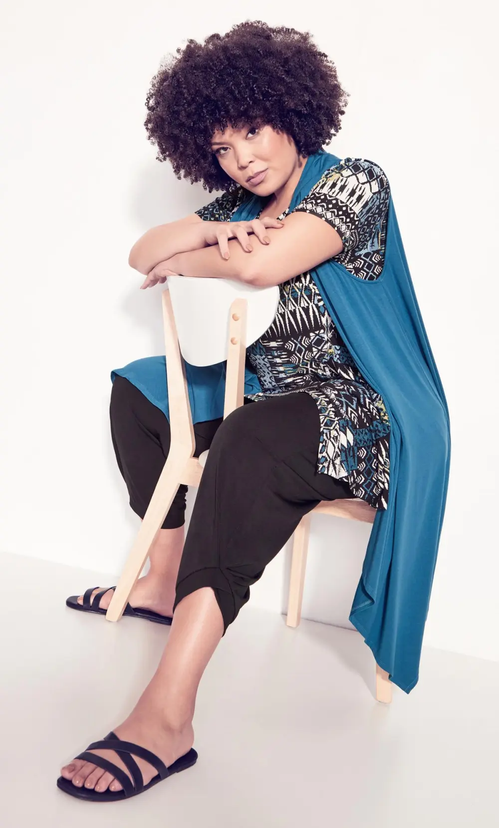 Evans Blue Kahlo Sleeveless Cardigan