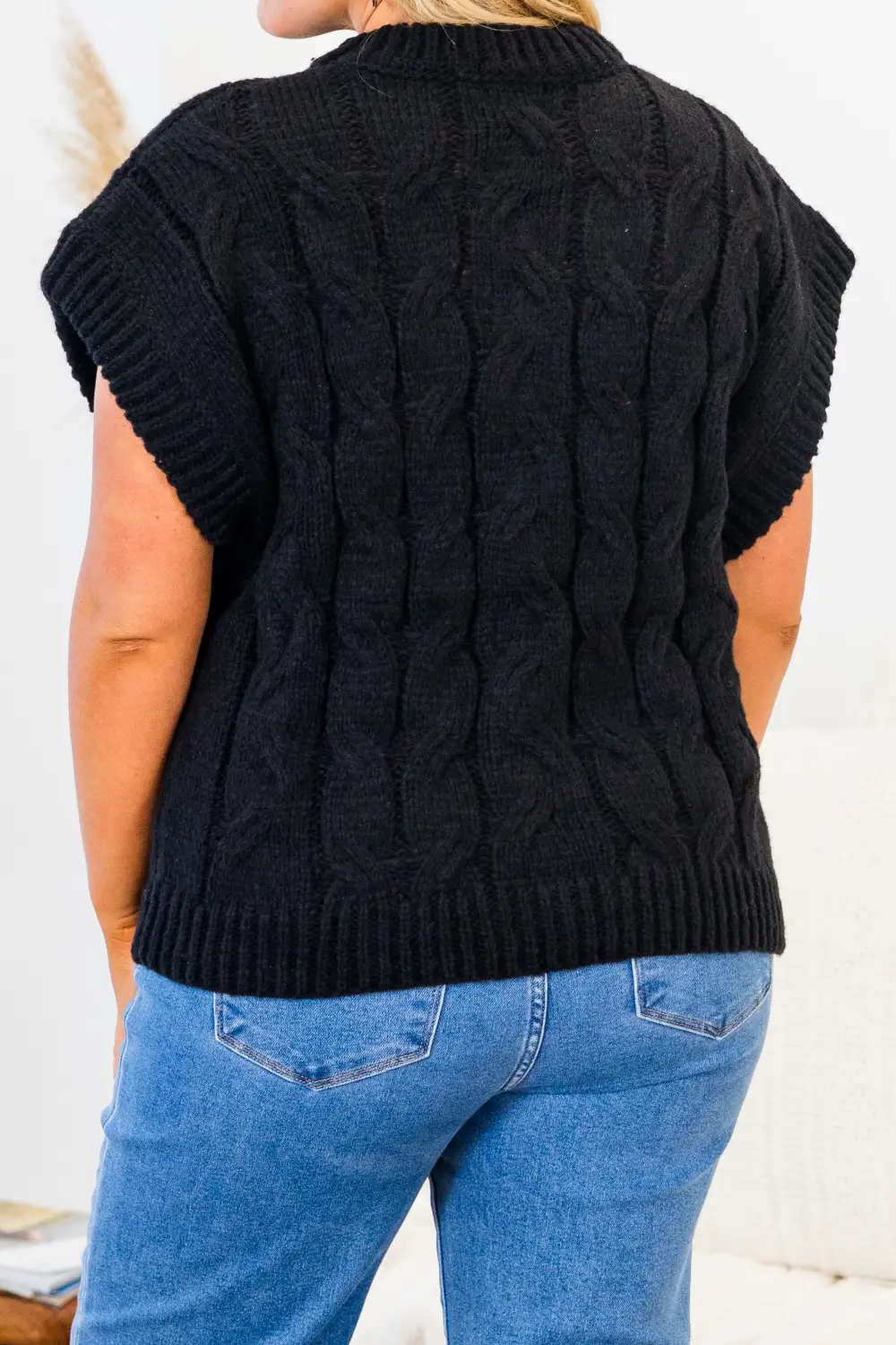 Cooling Down Sweater, Black