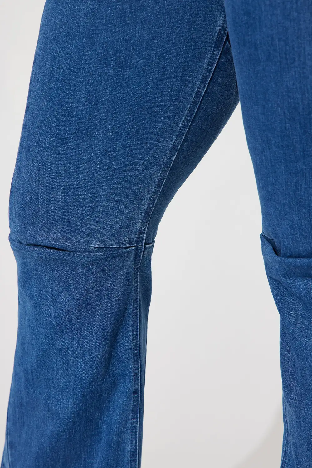 Making Deposits Crossover Stretch Bootcut Jeans - Medium Wash