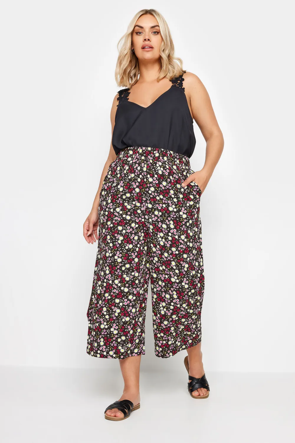 YOURS Curve Black Wide Leg Cropped Trousers