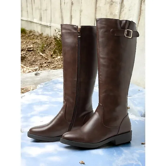 Elegant Women's Brown Leather Riding Boots with Side Zipper and Buckle Detail, Perfect for Equestrian and Casual Outfits