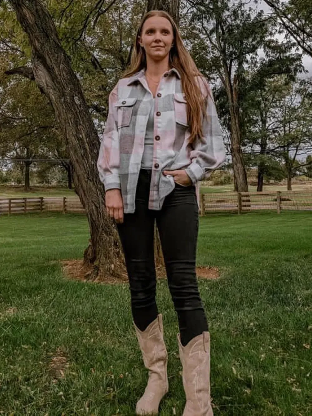 Women's Casual Plaid Flannel Shacket Jacket Oversized Button Down Long Sleeve Fall Shirts Jacket Lapel Coats Tops