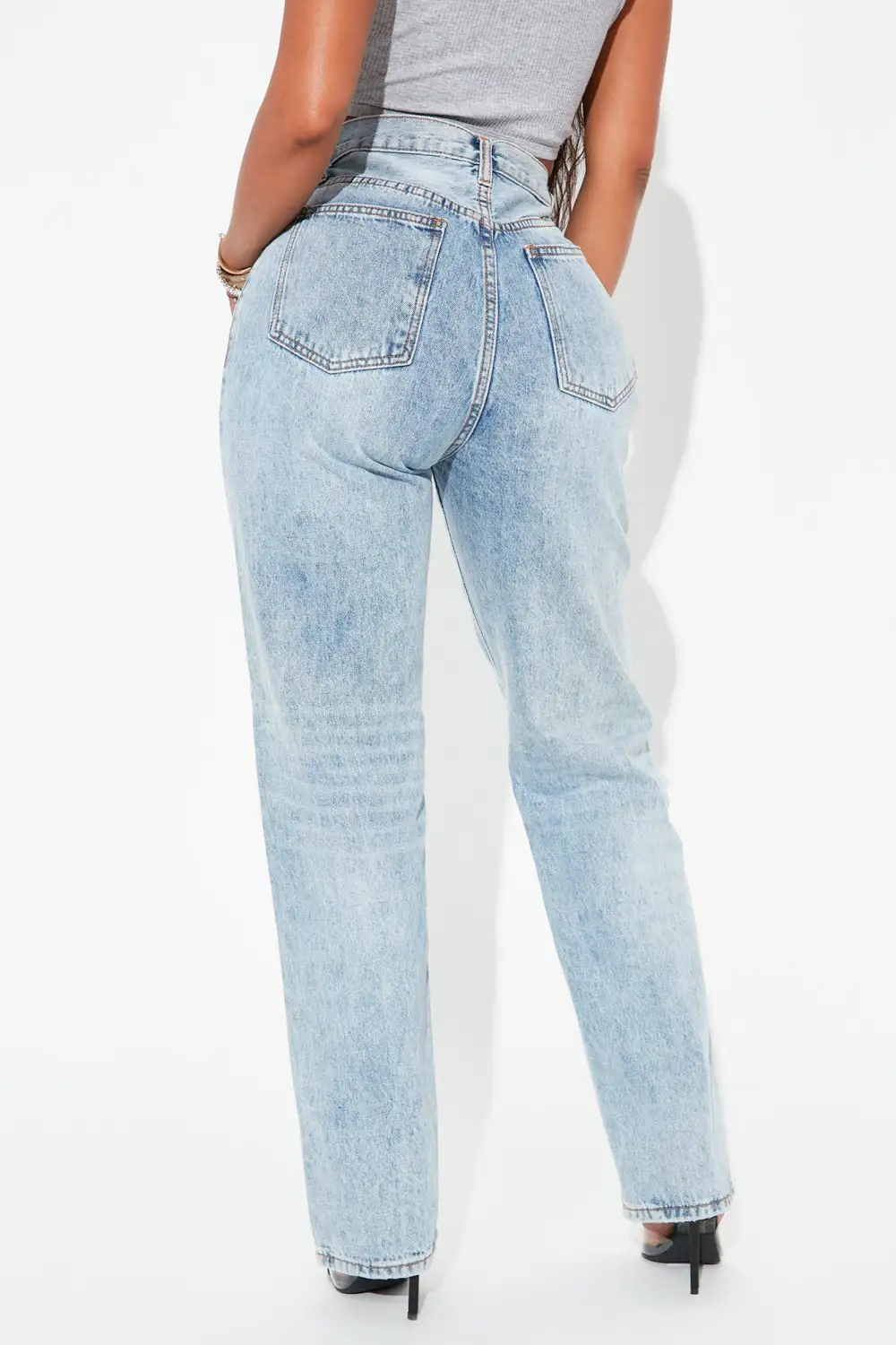 Crossover Straight Leg Jeans - Light Blue Wash
