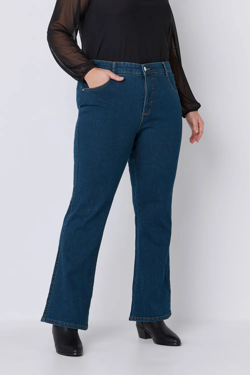EVANS Curve Fit Blue Mid Wash Bootcut Jeans