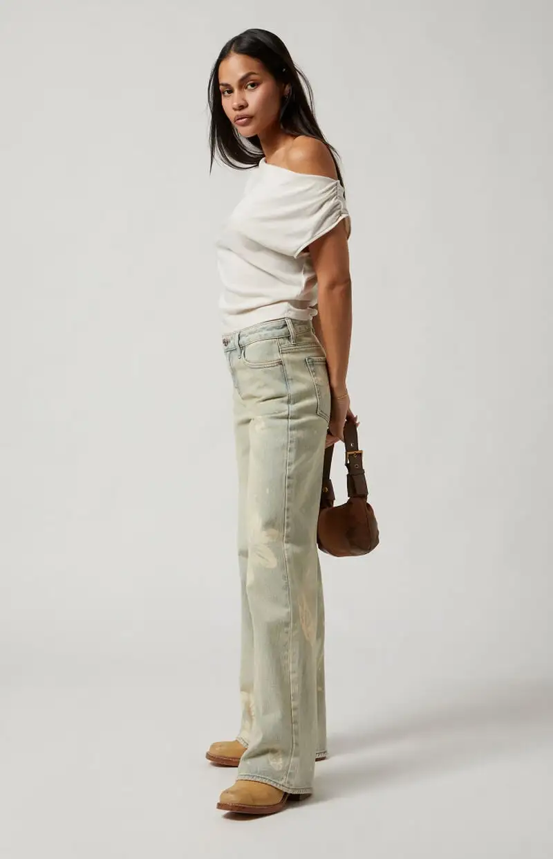 PacSun Casey Butterfly Graphic Low Rise Baggy Jeans Light Indigo