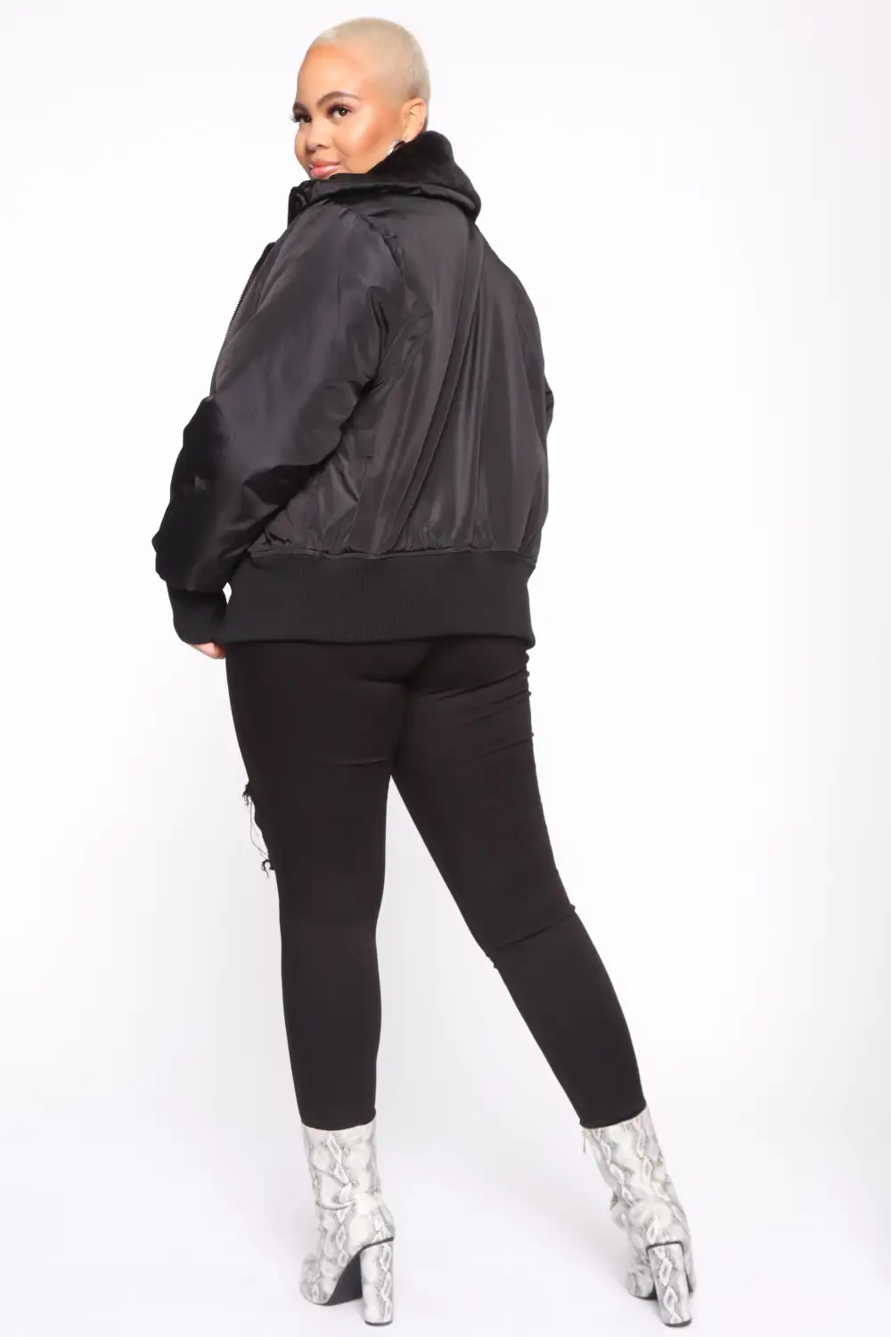 Nights In Denver Bomber Jacket - Black