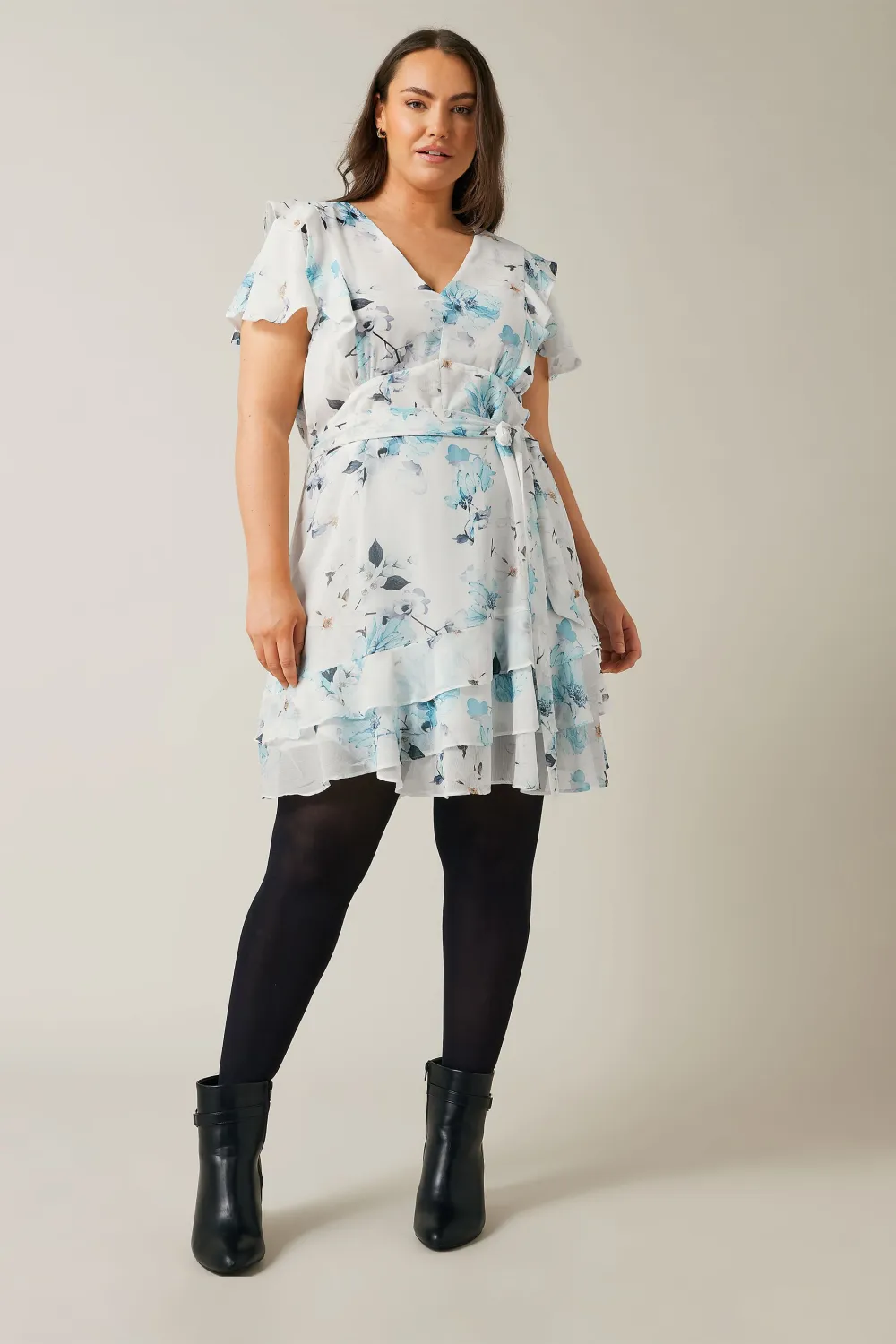 EVANS Curve White Blue Floral Print Ruffle Dress