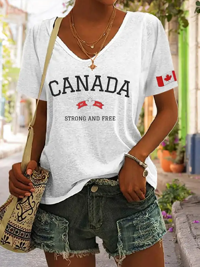 Women’s Retro Canada Strong And Free Print T-Shirt