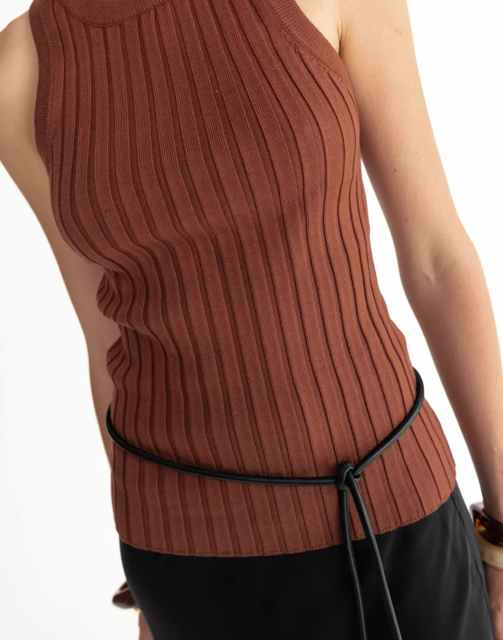 Basic High Round Neck Long Vest