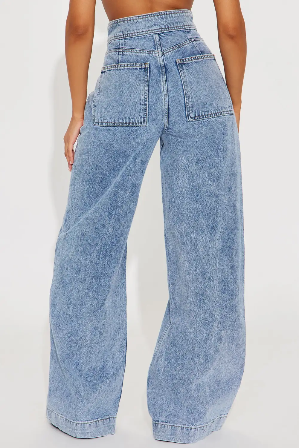 Making A Change Wide Leg Jeans - Light Wash