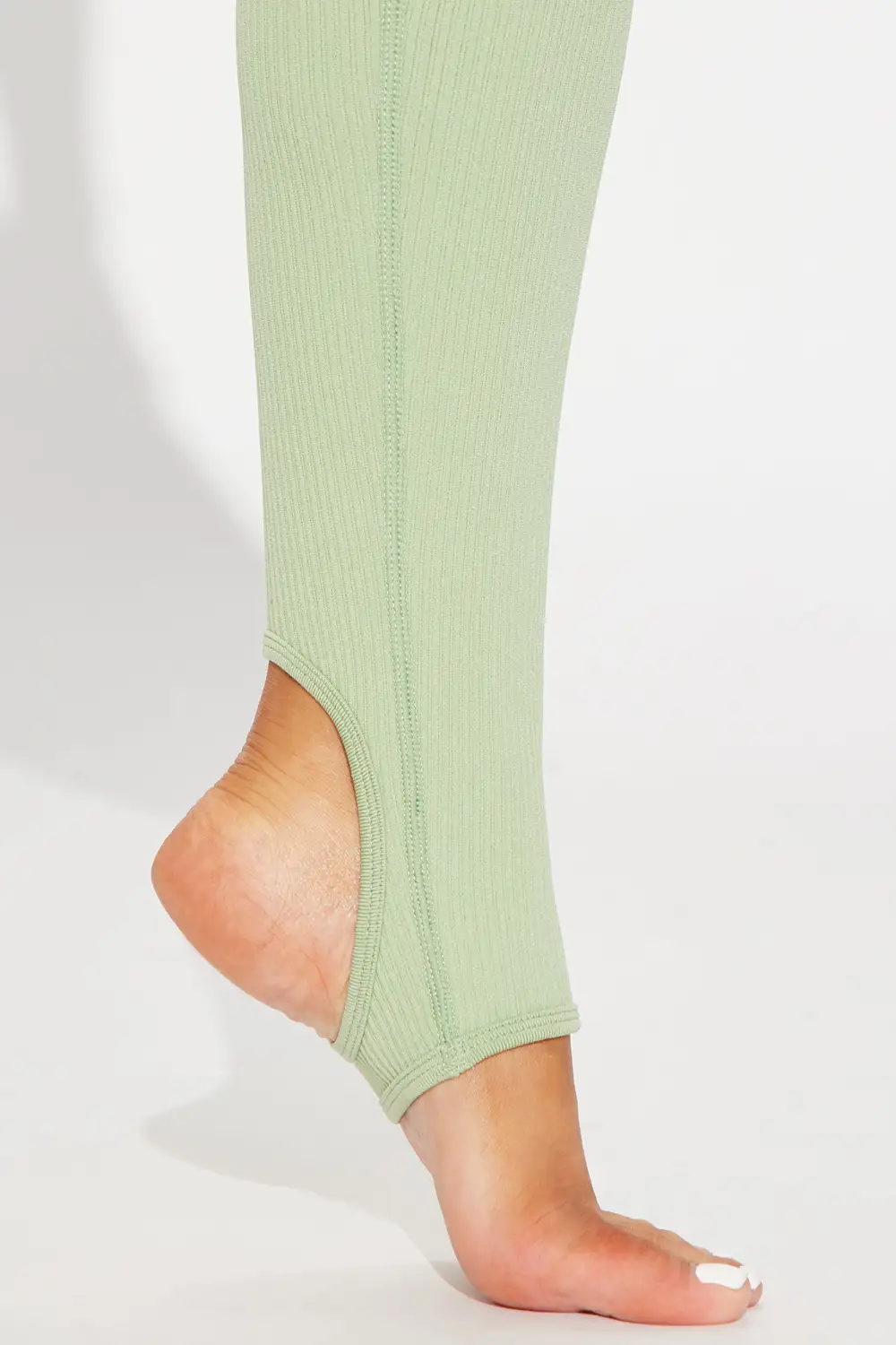 Effortless Triton Ribbed Seamless Legging - Sage