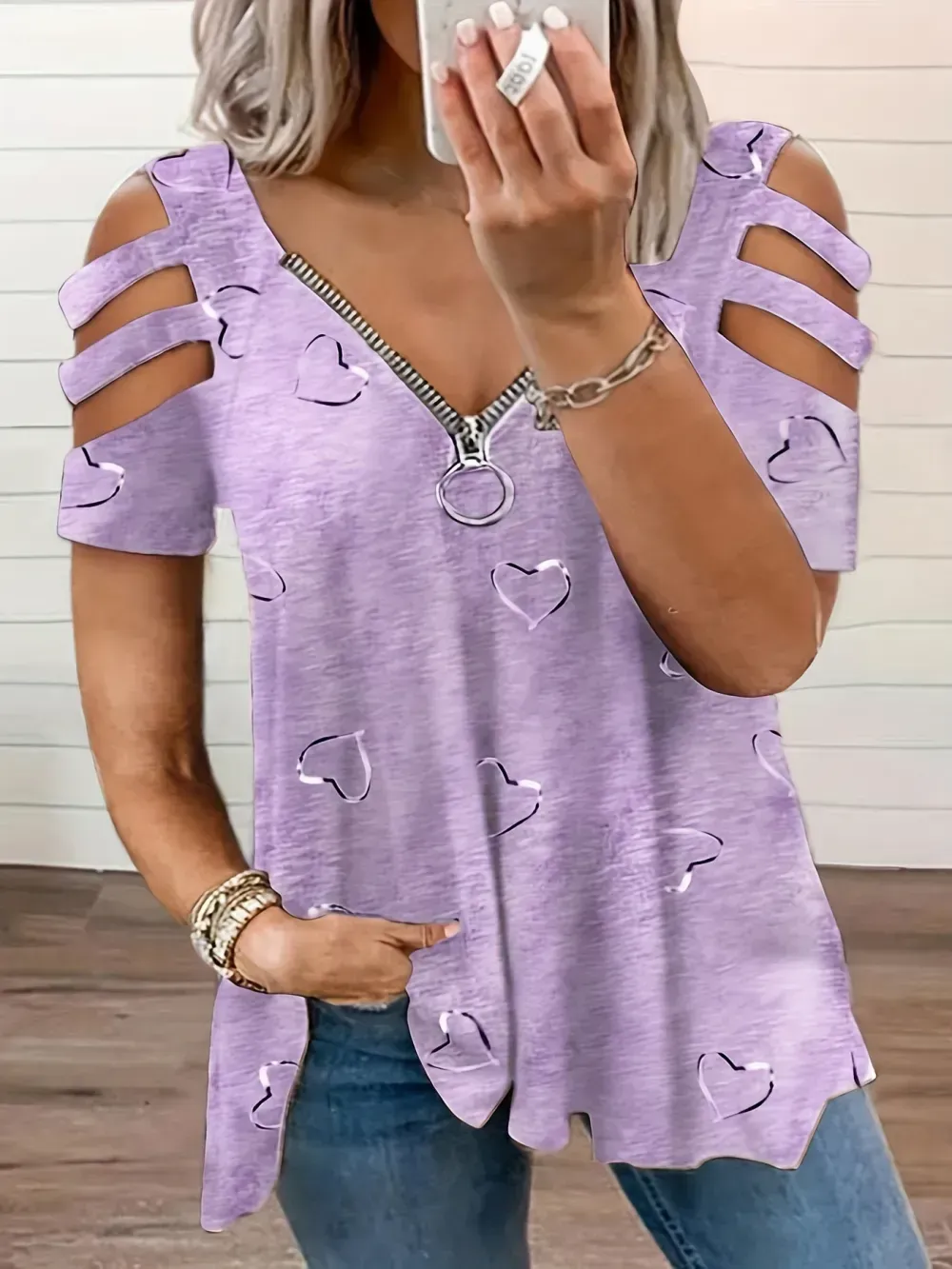 Plus Size Heart Print Zipper Short Sleeve Top, Women's Plus Slight Stretch V Neck Casual T-shirt