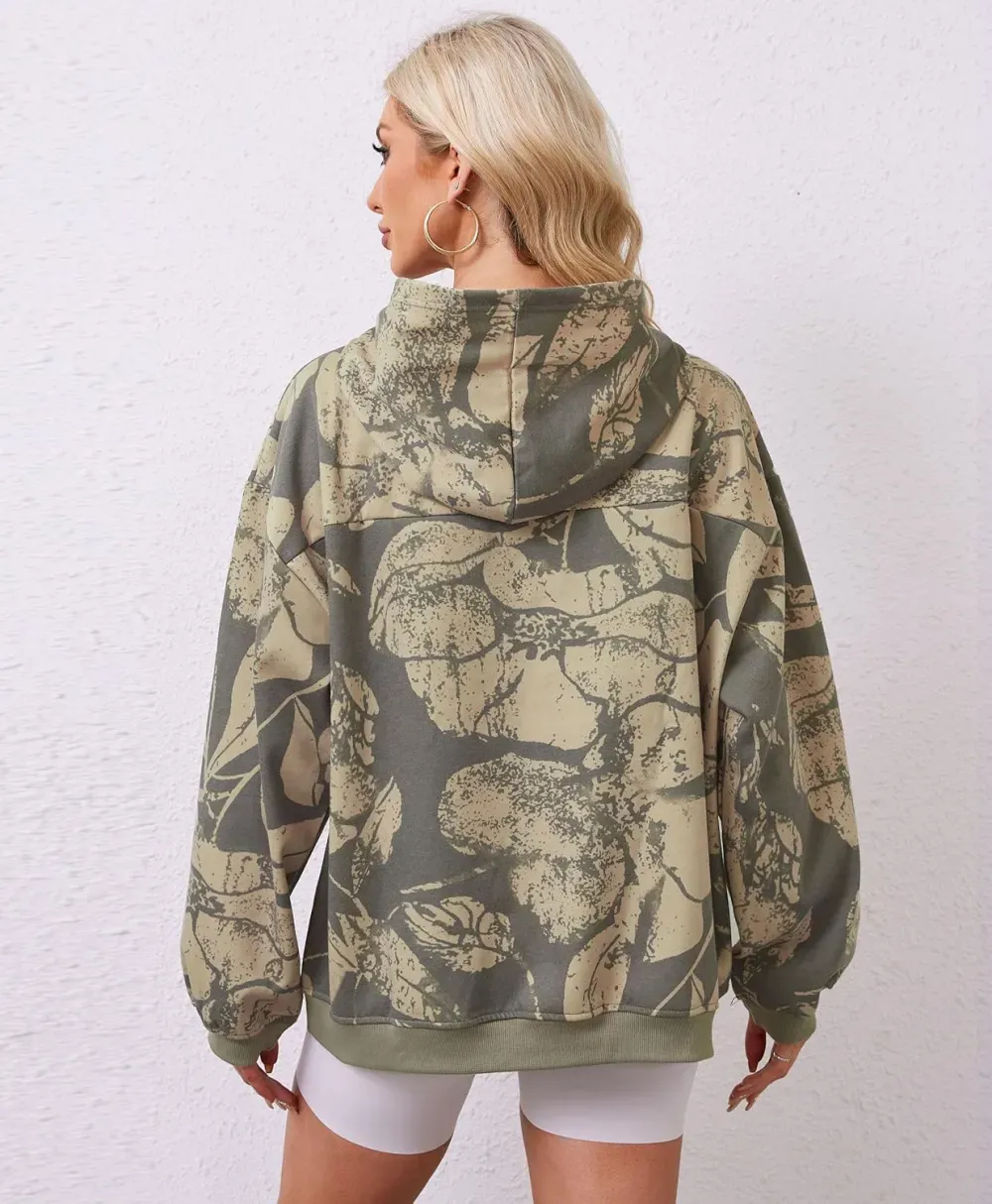 Womens Camo Hoodies Maple Leaf Print Oversized Hooded Sweatshirt Fleece Pullover Sweatshirts Long Sleeve with Pocket