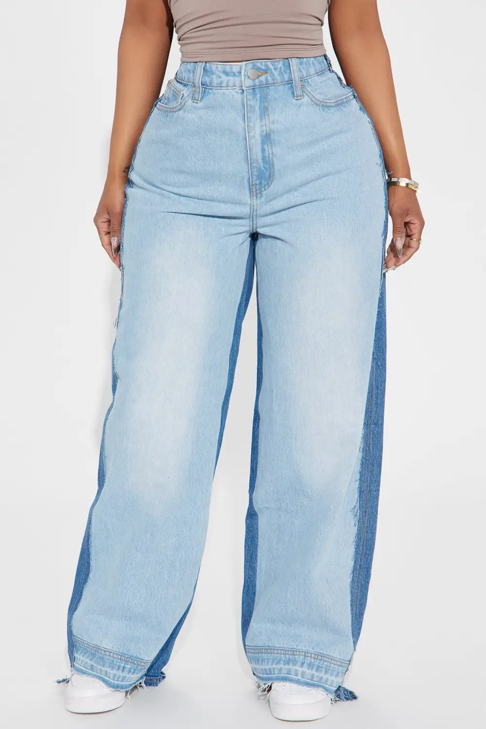 Mixed Feelings Two Tone Baggy Jeans - Light Wash