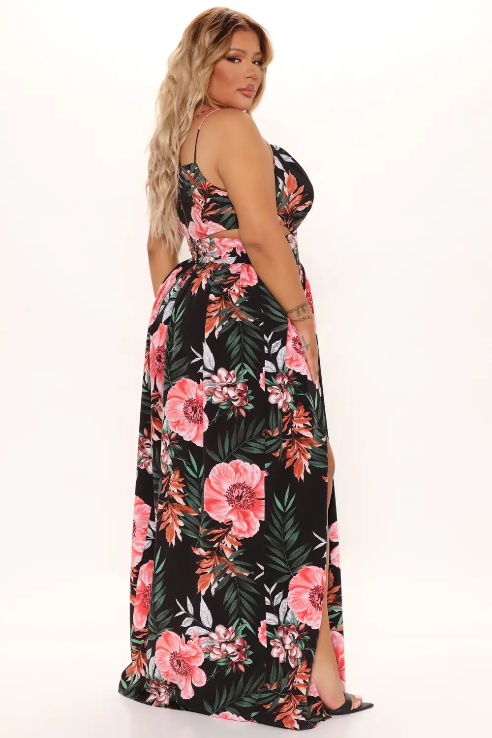 All Inclusive Resort Maxi Dress - Black/combo