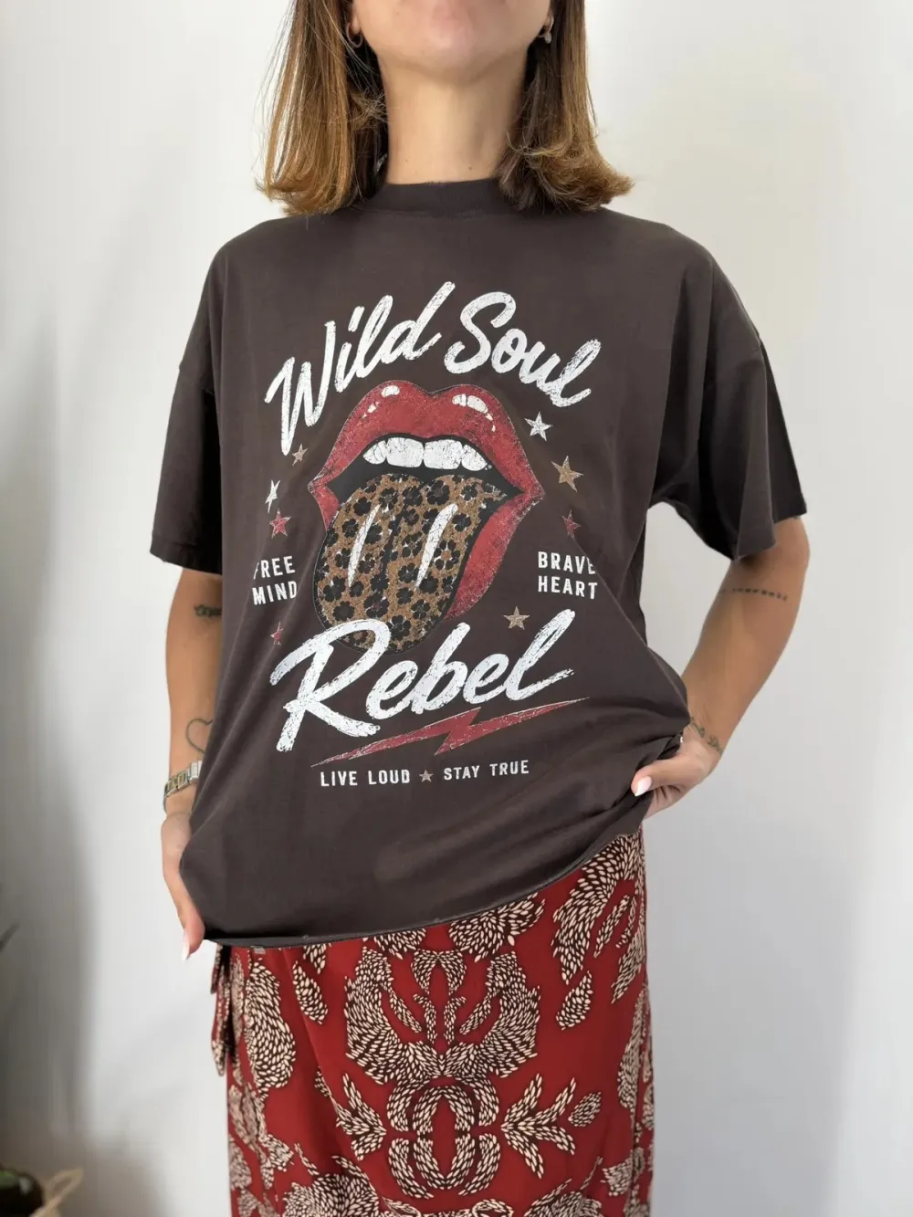 Lightweight Graphic Crewneck Cotton Tee Top