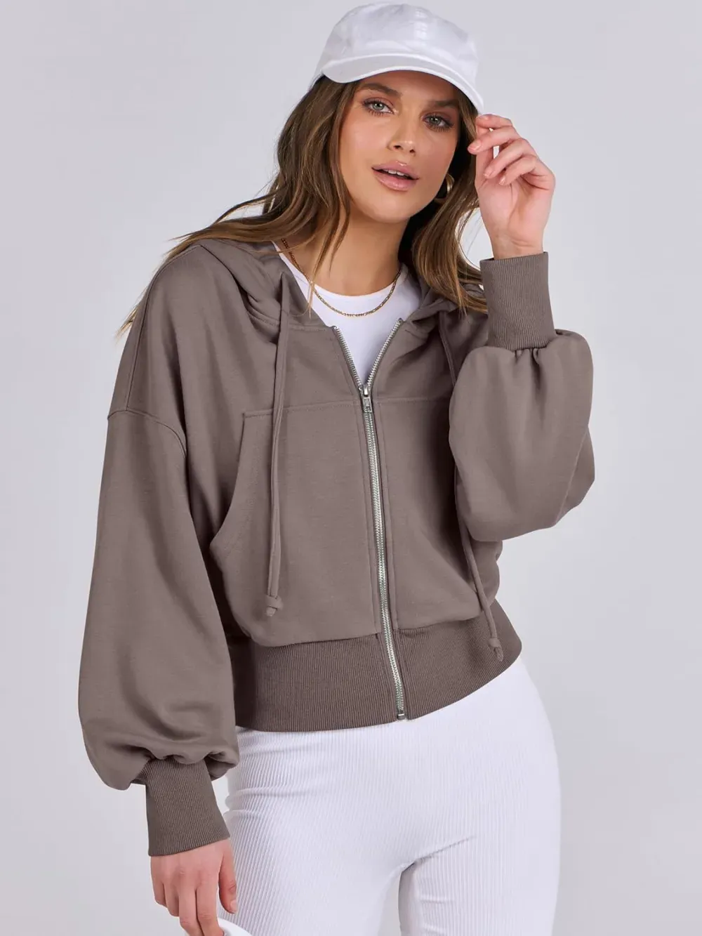 Women's Zip Up Hoodies Cropped Sweatshirts Full Zip Jackets Casual Fashion Fall Outfits Winter Clothes