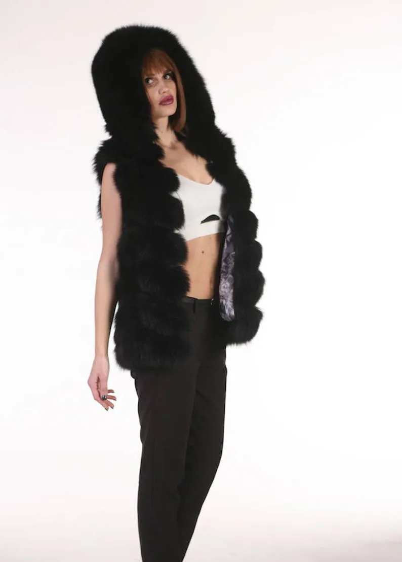 Black  Fox Fur vest hooded Women’s