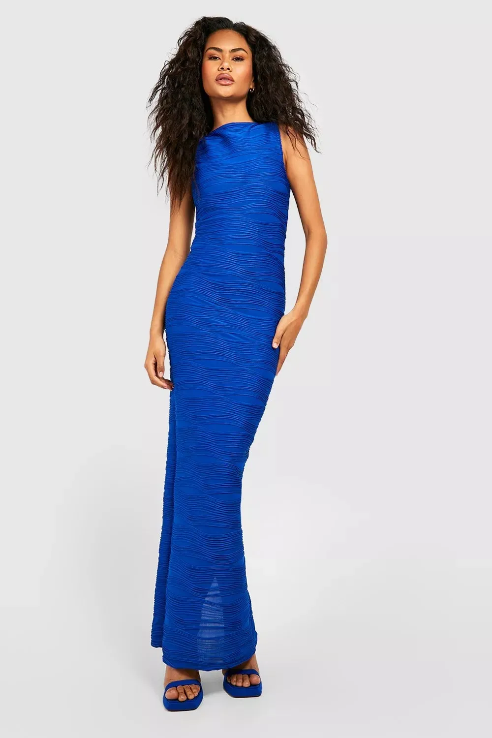 TEXTURED WAVE RIB MAXI DRESS