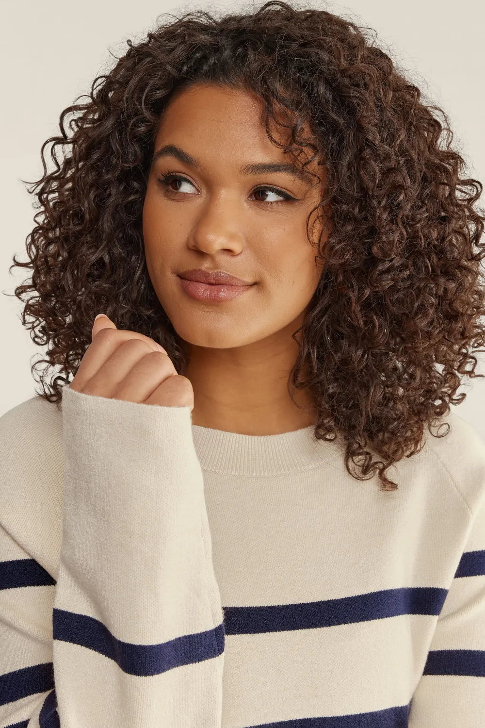 EVANS Curve Ivory White & Blue Striped Knitted Jumper