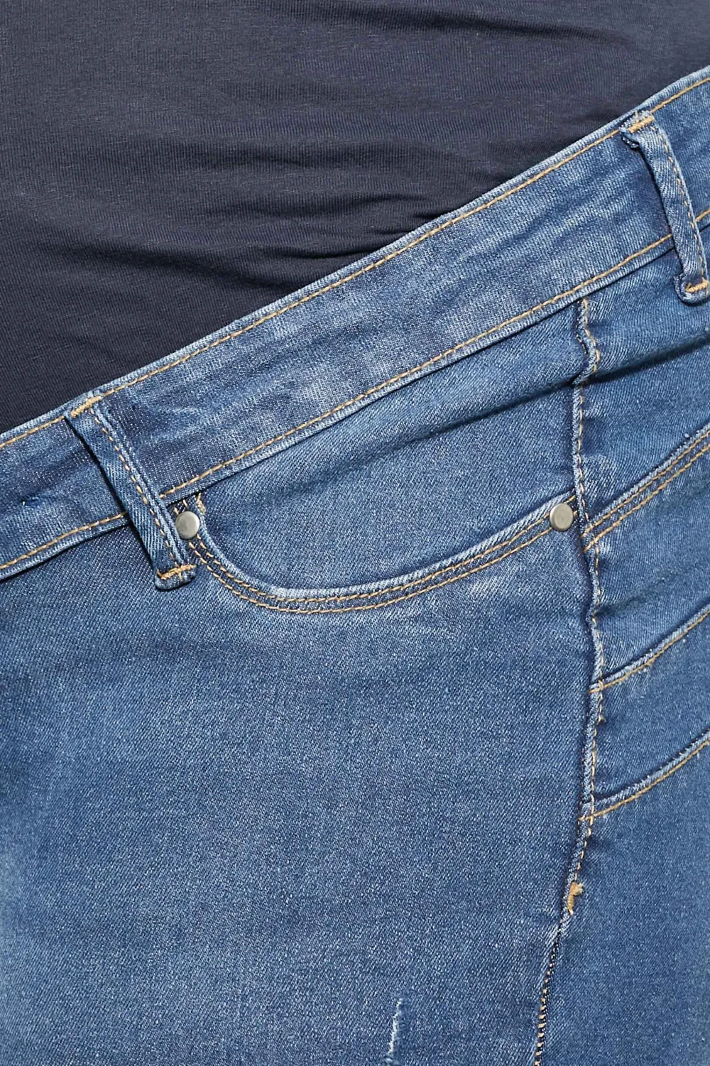 BUMP IT UP MATERNITY Curve Blue Push Up Stretch AVA Jeans