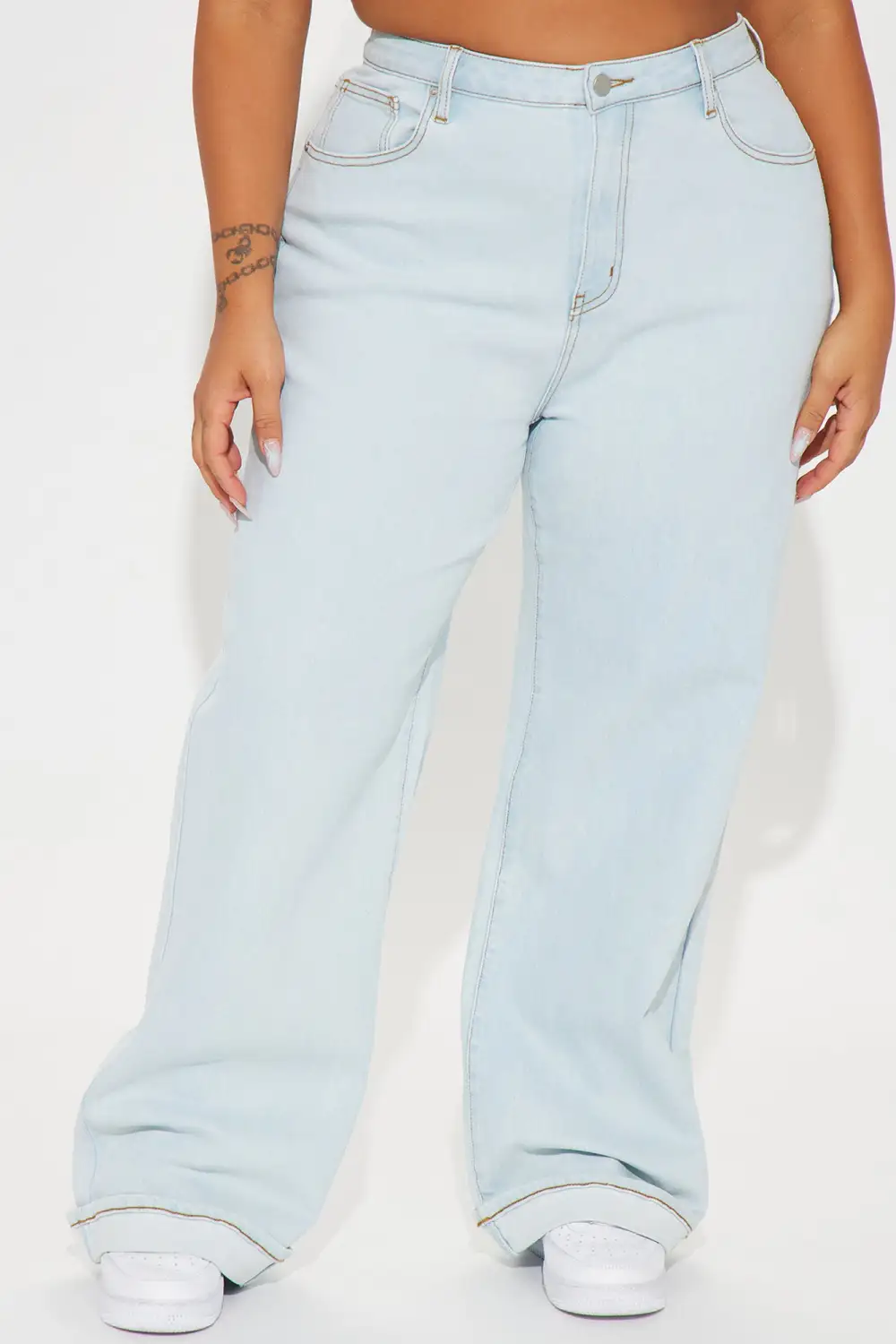 Poppin' Off Stretch Baggy Jeans - Light Wash