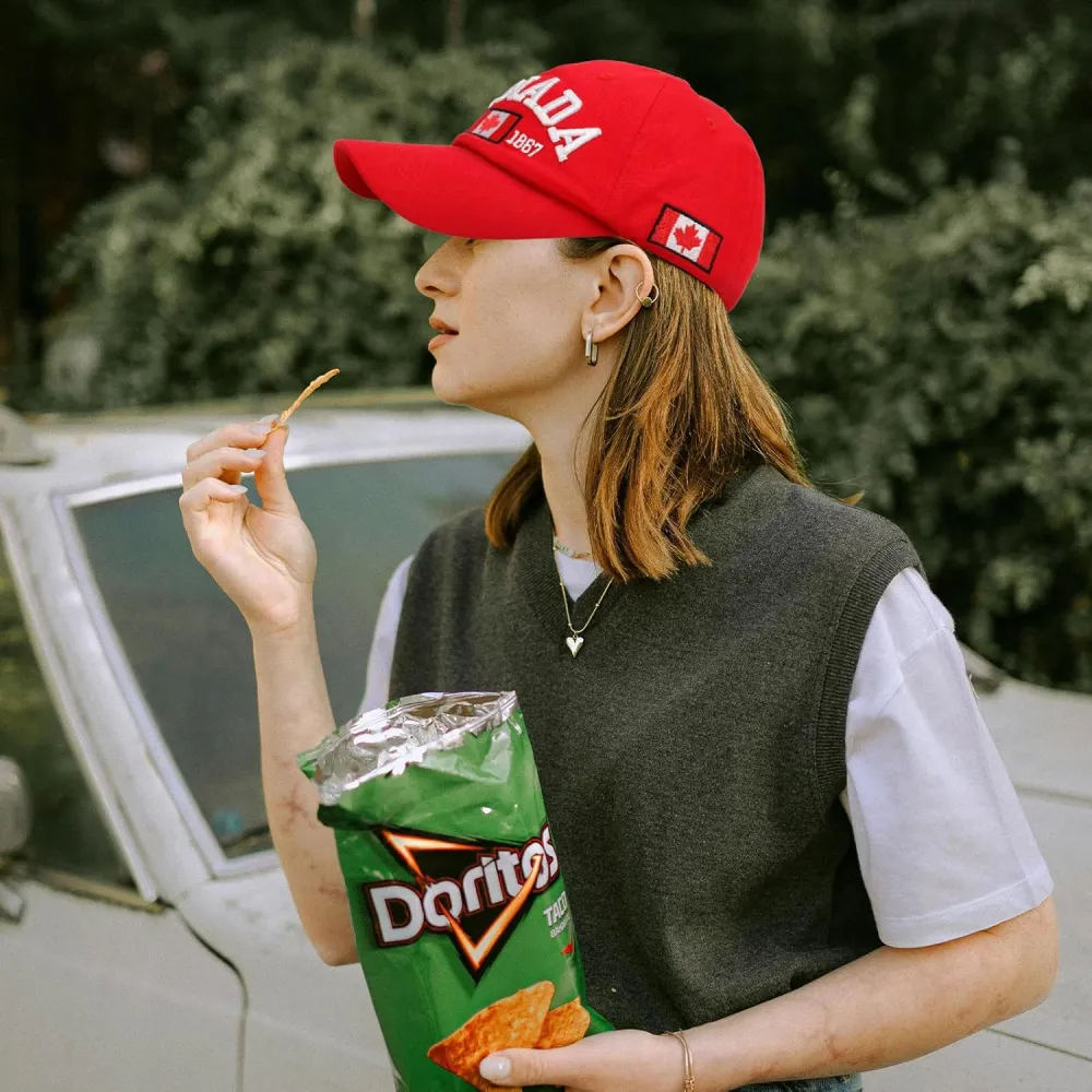 2 PCS Canada Baseball Cap Canada Souvenirs Adjustable Canada Day Embroidered Maple Leaf Flag Cap for Men Women