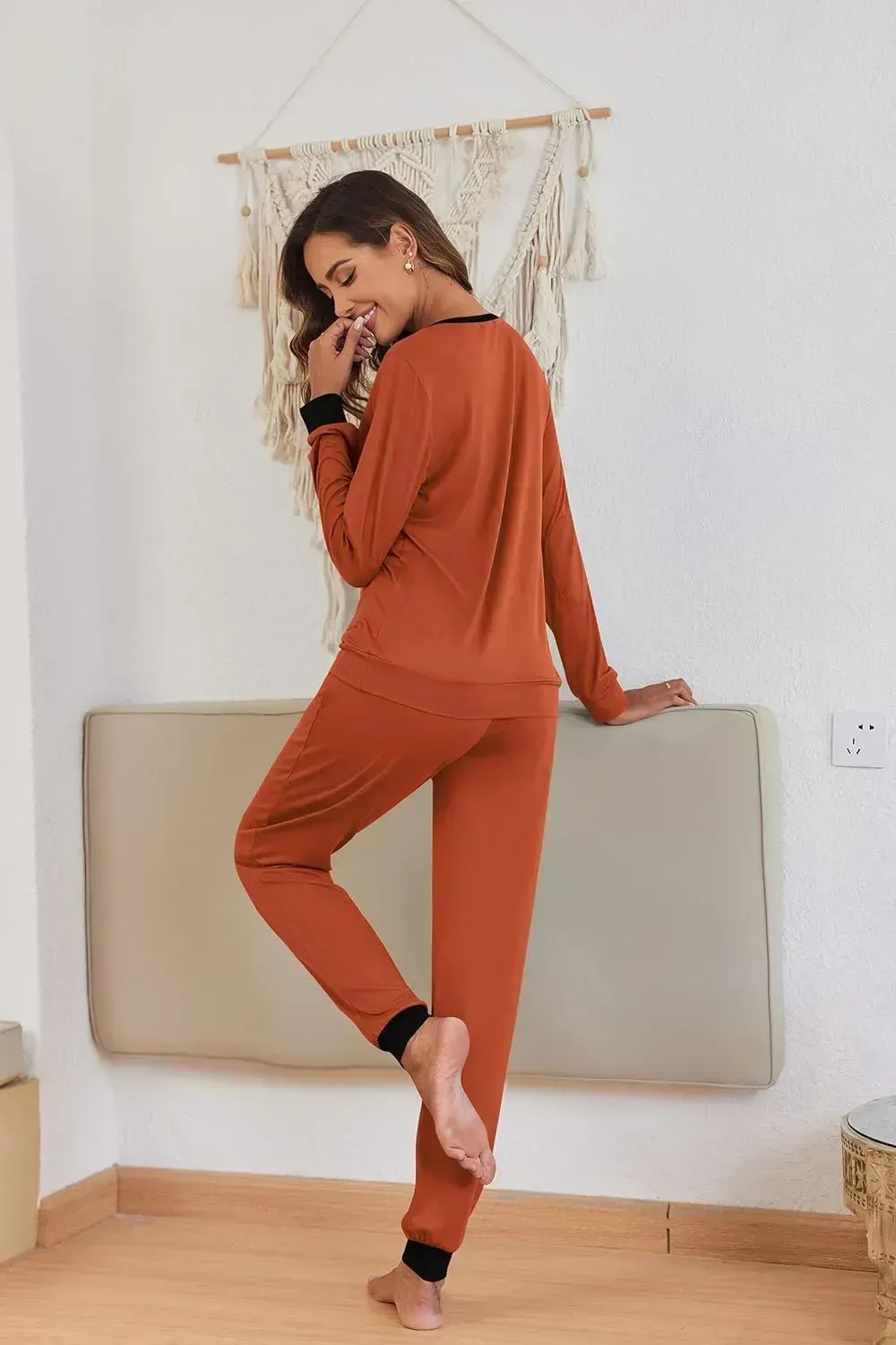 Women's Pajamas Sets Long Sleeve with Plaid Pants Soft Sleepwear O Neck 2 Piece Pjs Joggers Loung Set with Pockets