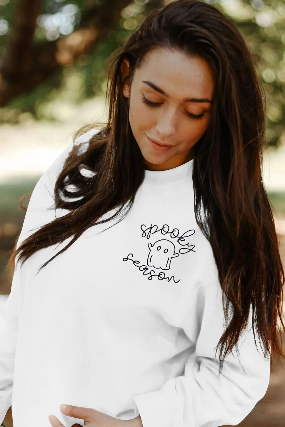 LOTUCY Halloween Sweatshirt Women Cute Spooky Season Sweatshirts Ghost Fall Embroidered Sweater Pullover Top