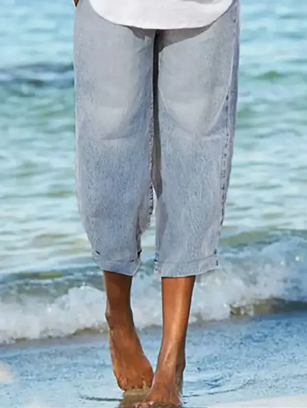 UR Casual Plain Light Washed Loose Capri Denim Pants