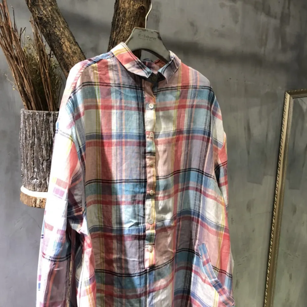 Women's plaid long sleeve shirt