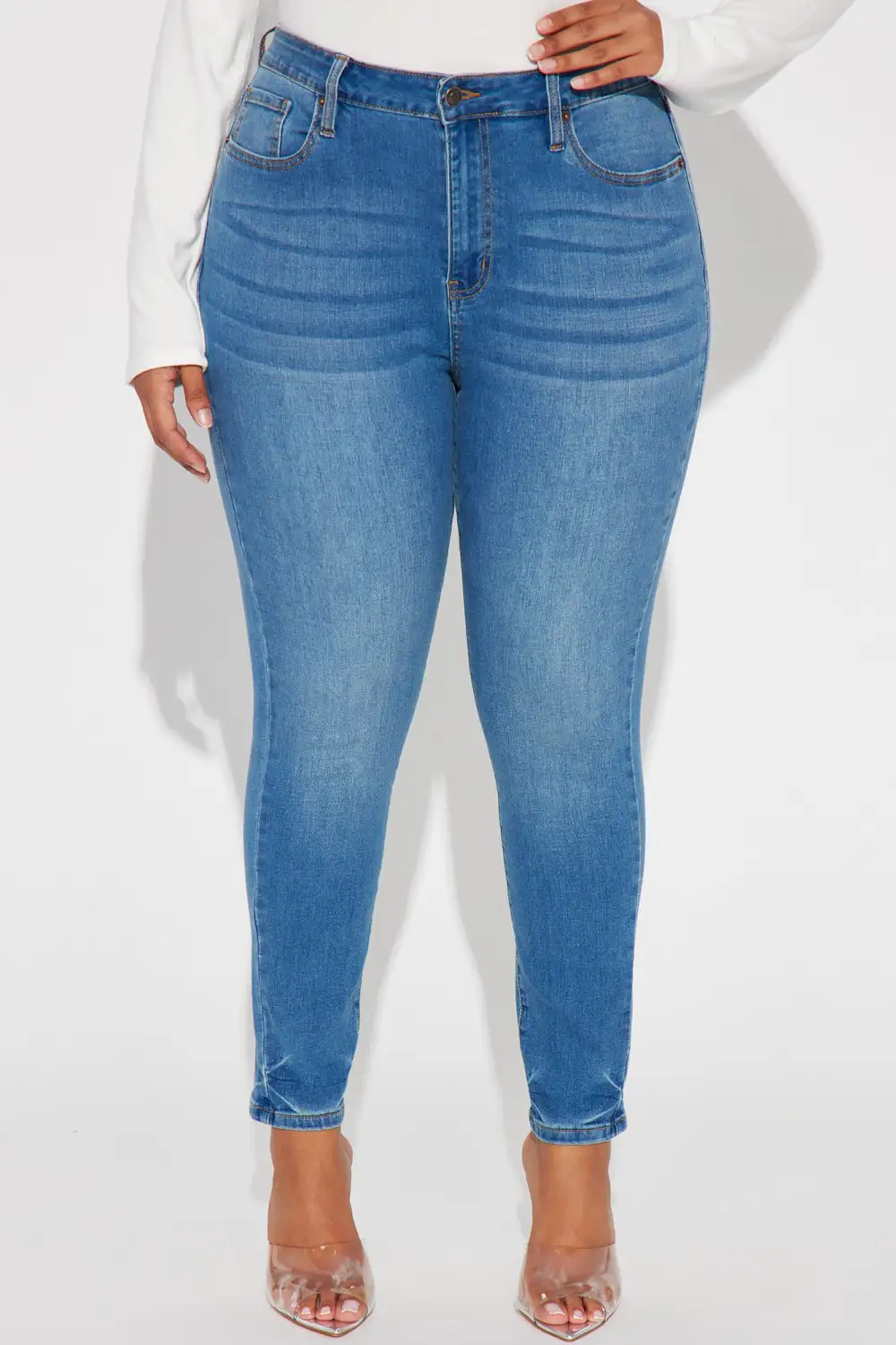 Hold You In Soft Stretch Skinny Jeans - Medium Wash