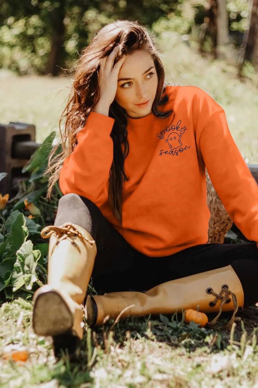LOTUCY Halloween Sweatshirt Women Cute Spooky Season Sweatshirts Ghost Fall Embroidered Sweater Pullover Top