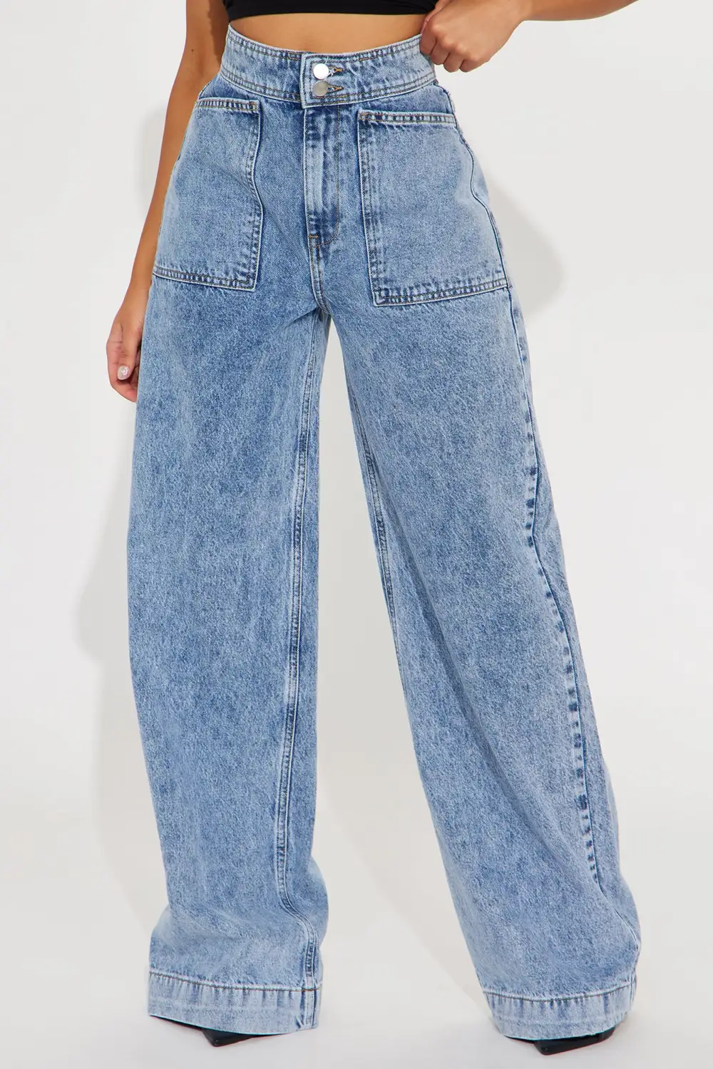 Making A Change Wide Leg Jeans - Light Wash