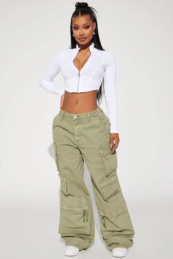 Chloe Ribbed Zip Up Top - White