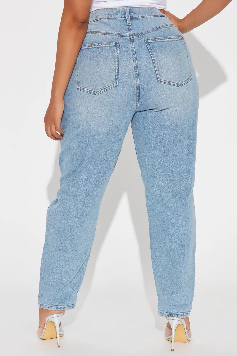 Daily Double Low Stretch Ripped Mom Jeans - Medium Blue Wash