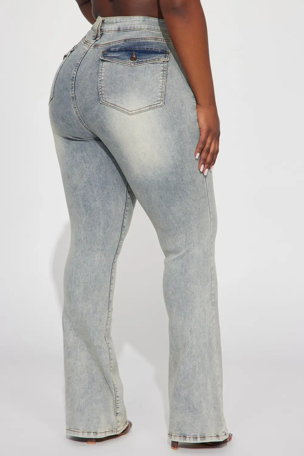 Test My Love Stretch Bootcut Jeans - Light Wash