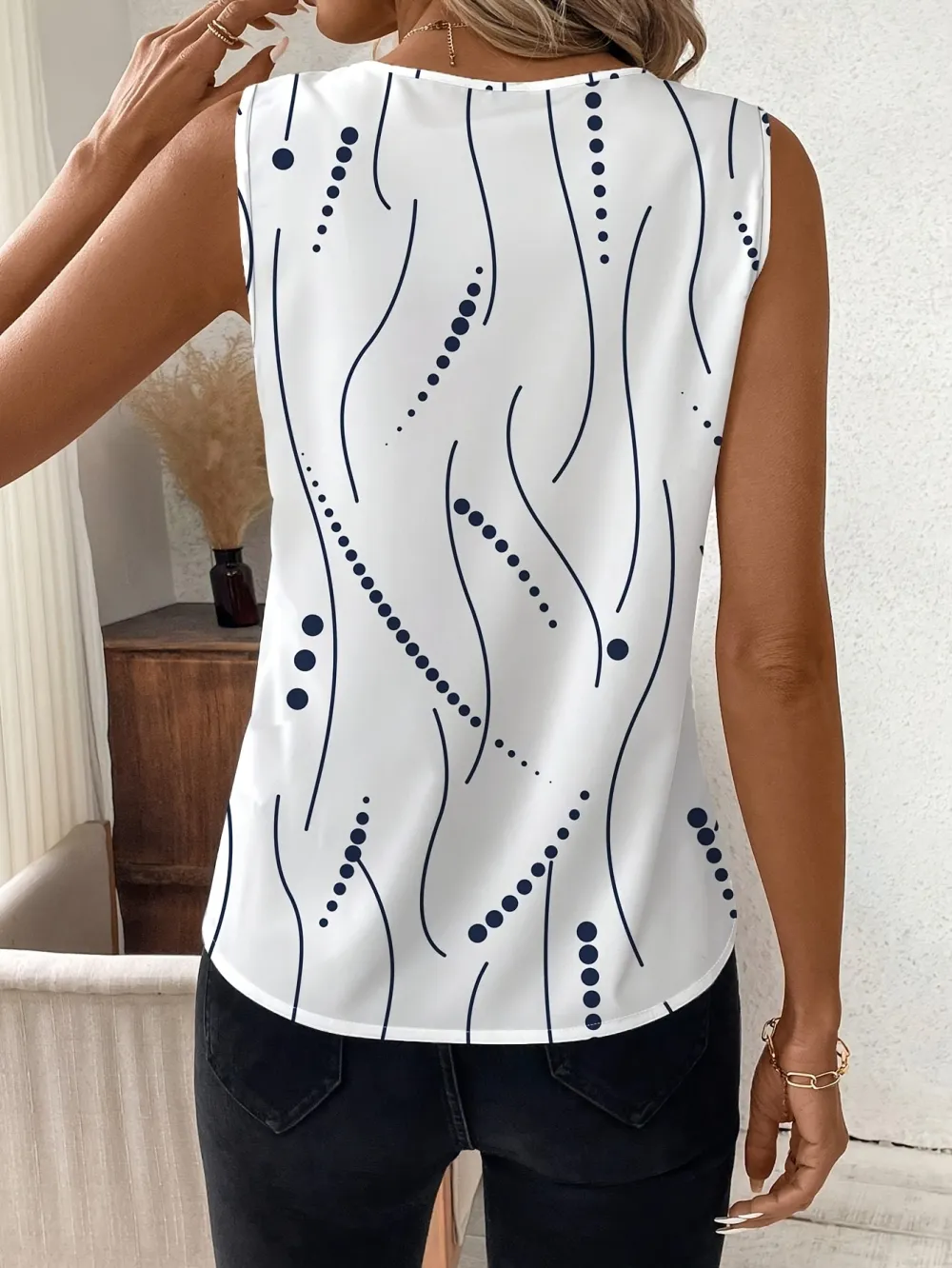 Geometric Print V-Neck Sleeveless Women'S Vest, Polyester, Regular Fit, Woven, No Chest Pad, for Spring/Summer/Fall