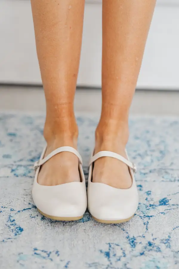 Reinvent Yourself Ivory White Flats
