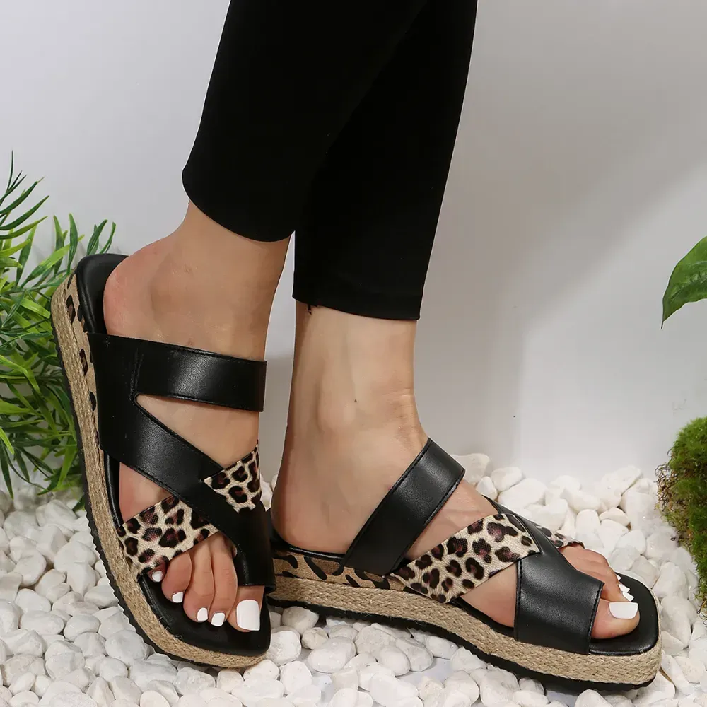Leopard Printed Comfortable Fashion Sandals Slippers