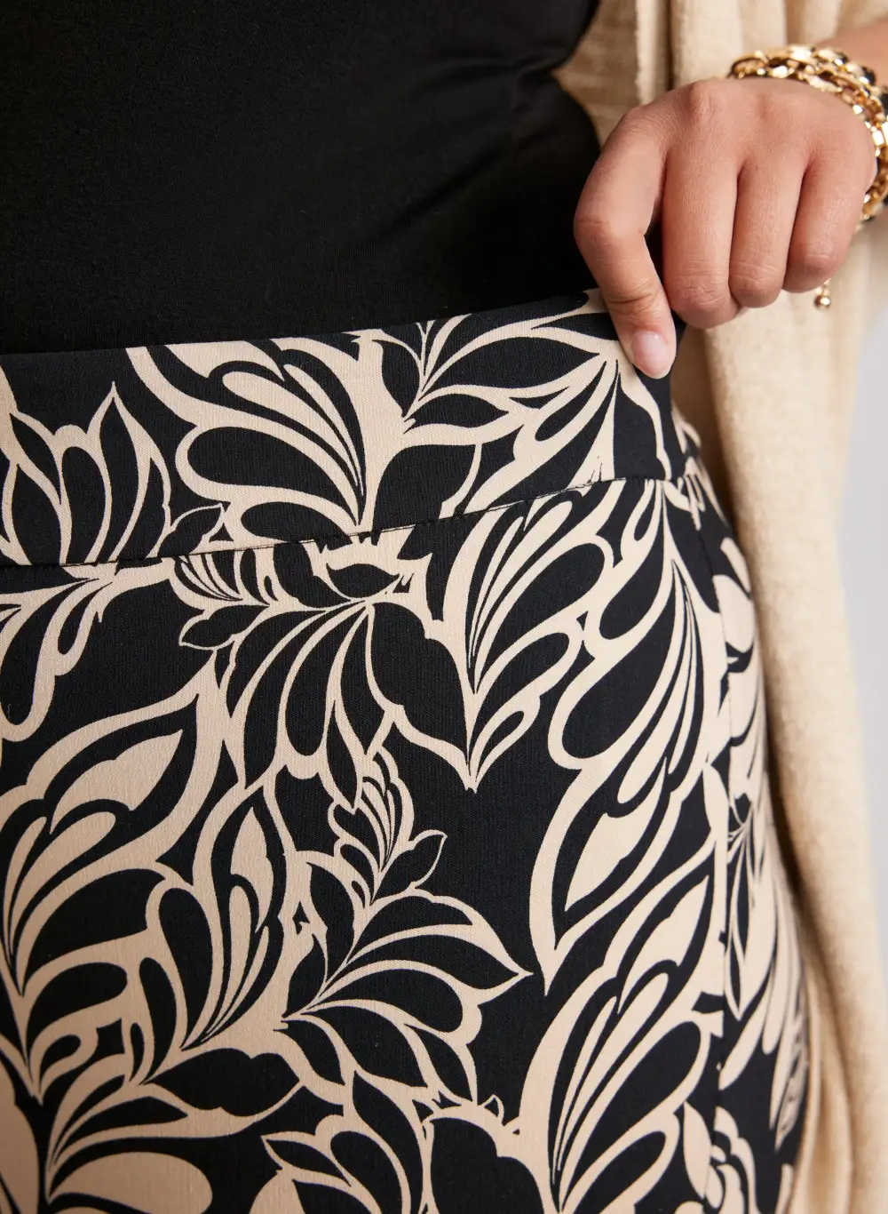 Floral Pull-On Ankle Pants